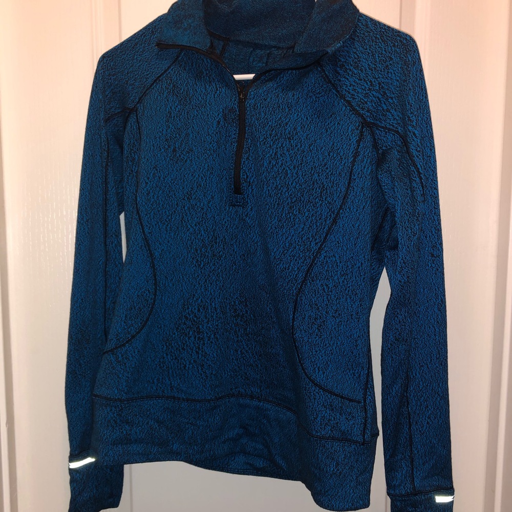 Lululemon quarter zip pull over